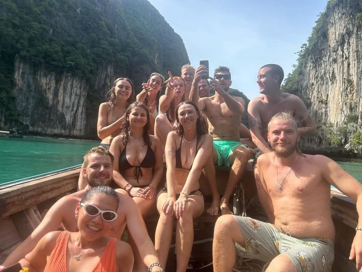 1bb074d0 adef 4d72 bbd6 018715071ed7